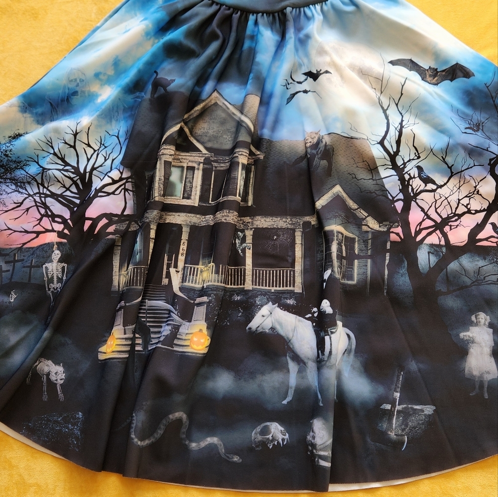 Blackmilk size S Halloween Circle Skirt